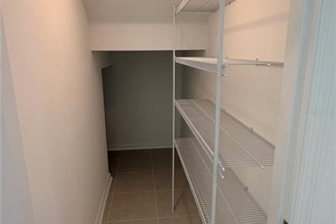 Touwnhouse à louer à Apopka, Floride: 3 chambres, 150.04 m2 № 2383672 - photo 19