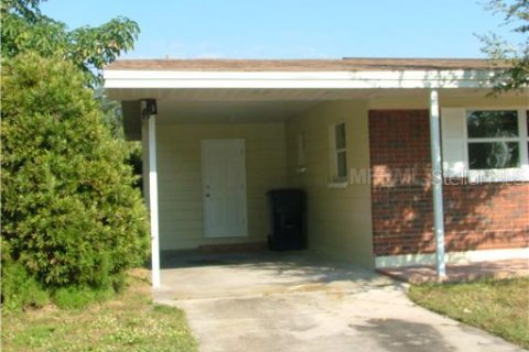 Villa ou maison à louer à Tampa, Floride: 3 chambres, 112.88 m2 № 1716758 - photo 2