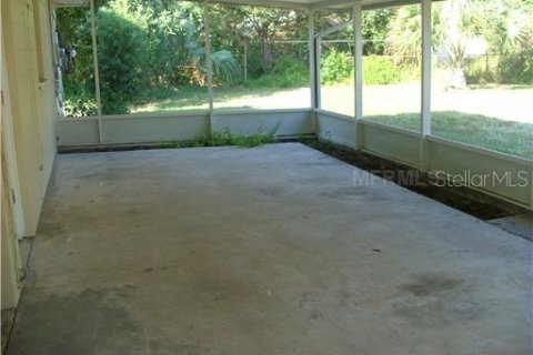 Villa ou maison à louer à Tampa, Floride: 3 chambres, 112.88 m2 № 1716758 - photo 9