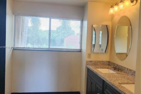 Casa en venta en Davie, Florida, 3 dormitorios, 180.51 m2 № 1823835 - foto 13