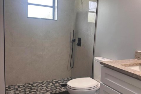 Villa ou maison à louer à St. Lucie, Floride: 2 chambres, 111.48 m2 № 2421487 - photo 10