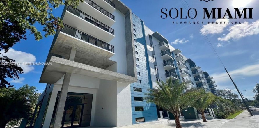 Appartement à North Miami, Floride 2 chambres, 83.7 m2 № 2046512