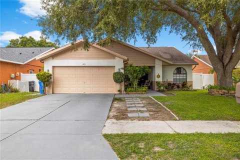 Casa en Brandon, Florida 4 dormitorios, 147.81 m2 № 2319250