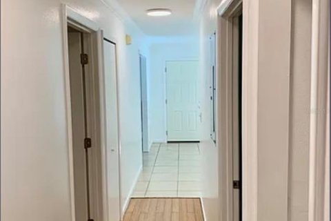 Villa ou maison à louer à Sarasota, Floride: 2 chambres, 91.97 m2 № 2148223 - photo 20