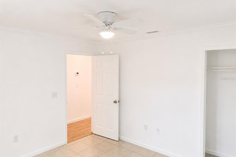 Villa ou maison à louer à Sarasota, Floride: 2 chambres, 91.97 m2 № 2148223 - photo 13