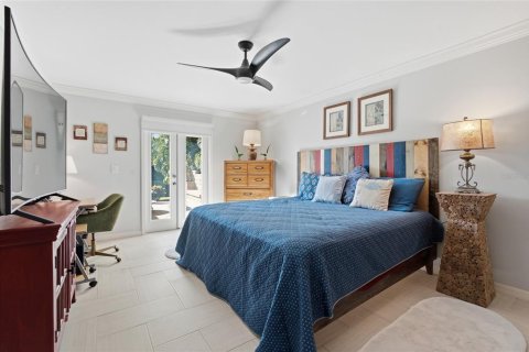 House in Safety Harbor, Florida 2 bedrooms, 164.07 sq.m. № 2431836 - photo 24