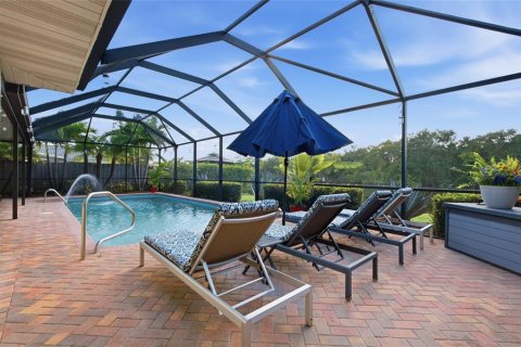 House in Safety Harbor, Florida 2 bedrooms, 164.07 sq.m. № 2431836 - photo 2