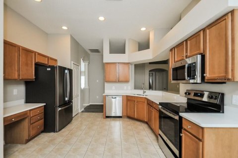 Villa ou maison à louer à Valrico, Floride: 4 chambres, 192.87 m2 № 2413584 - photo 6