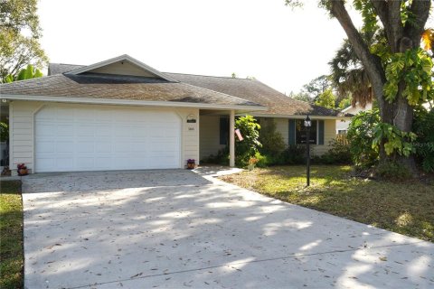 House in Vero Beach, Florida 3 bedrooms, 141.03 sq.m. № 2100353