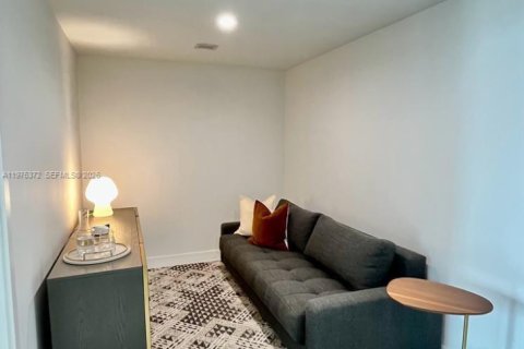 Снять в аренду кондоминиум в Майами, Флорида 3 спальни, 141.77м2, № 2038262 - фото 15