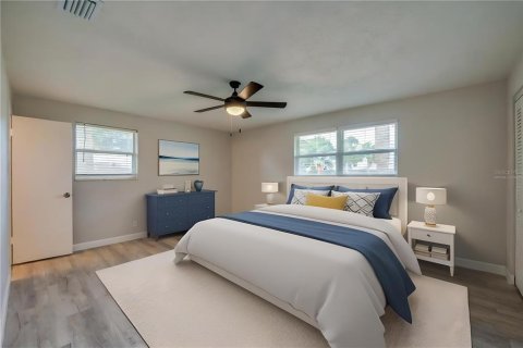 House in Ormond Beach, Florida 4 bedrooms, 257.15 sq.m. № 1820732 - photo 25