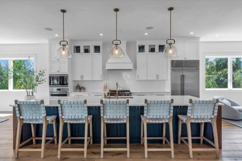 Casa en venta en Anna Maria, Florida, 5 dormitorios, 301.93 m2 № 1837640 - foto 14