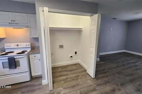 Appartement à louer à Tampa, Floride: 2 chambres, 92.9 m2 № 2423865 - photo 4