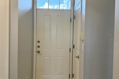Condo in Celebration, Florida, 2 bedrooms  № 1852729 - photo 1