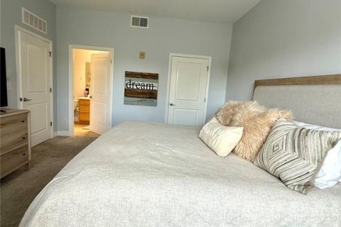 Condo in Celebration, Florida, 2 bedrooms  № 1852729 - photo 20
