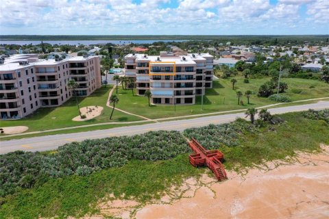 Condo in Ormond Beach, Florida, 2 bedrooms  № 1907034 - photo 16