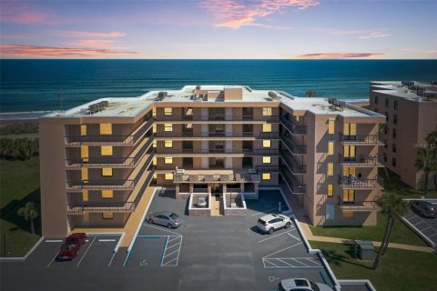 Condo in Ormond Beach, Florida, 2 bedrooms  № 1907034 - photo 3