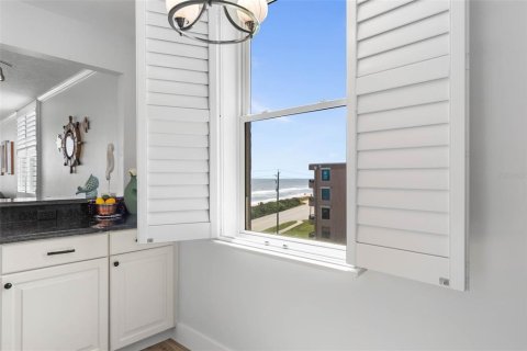 Condo in Ormond Beach, Florida, 2 bedrooms  № 1907034 - photo 27