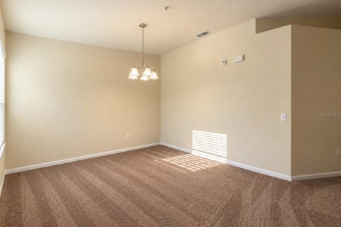 Copropriété à louer à Davenport, Floride: 2 chambres, 175.86 m2 № 2418913 - photo 4