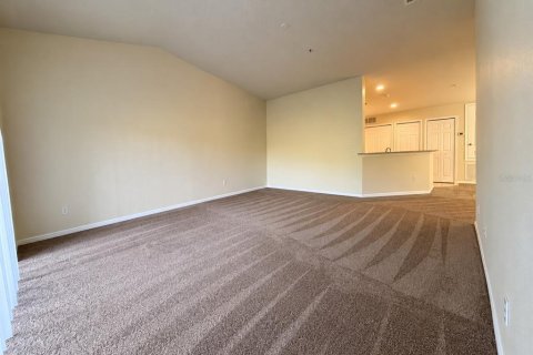 Copropriété à louer à Davenport, Floride: 2 chambres, 175.86 m2 № 2418913 - photo 5