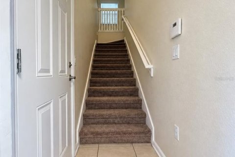 Copropriété à louer à Davenport, Floride: 2 chambres, 175.86 m2 № 2418913 - photo 2