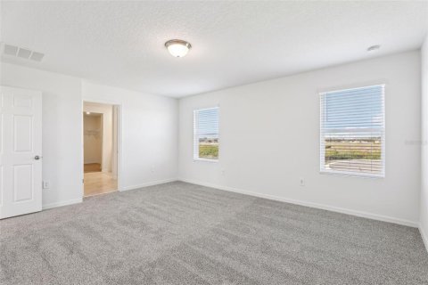 Villa ou maison à vendre à Poinciana, Floride: 4 chambres, 244.43 m2 № 1893999 - photo 22