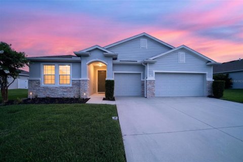 Villa ou maison à Ocala, Floride 4 chambres, 263.29 m2 № 2204886