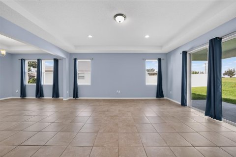 Villa ou maison à louer à Ocala, Floride: 4 chambres, 263.29 m2 № 2204886 - photo 17