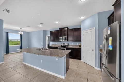 Villa ou maison à louer à Ocala, Floride: 4 chambres, 263.29 m2 № 2204886 - photo 21
