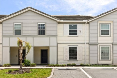 Townhouse in Davenport, Florida 5 bedrooms, 211.91 sq.m. № 2197685