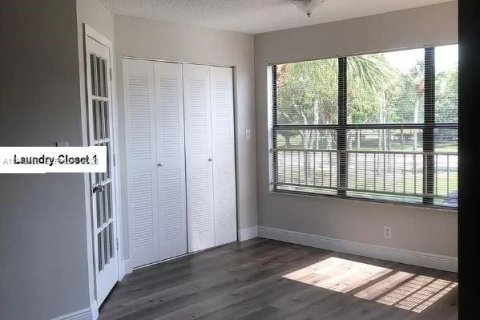 Condo à Davie, Floride, 1 chambre  № 2003986