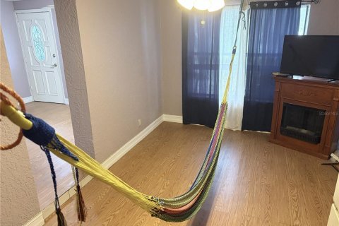 Casa en venta en Tampa, Florida, 3 dormitorios, 140.38 m2 № 2212132 - foto 14