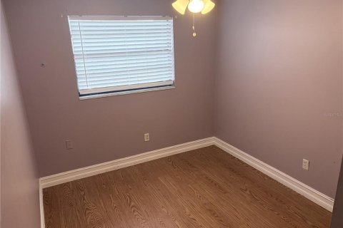 Casa en venta en Tampa, Florida, 3 dormitorios, 140.38 m2 № 2212132 - foto 10
