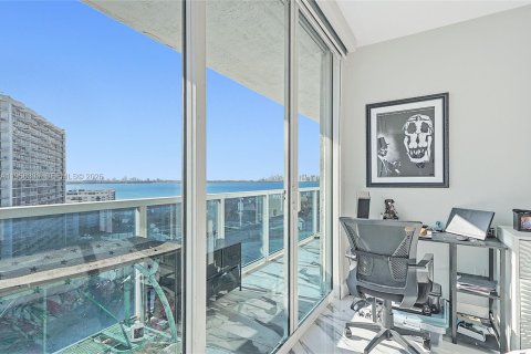 Купить кондоминиум в Норт-Бей-Виллидж, Флорида 2 спальни, 108.79м2, № 2012053 - фото 30