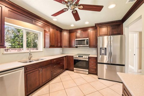House in Longwood, Florida 4 bedrooms, 212.65 sq.m. № 1873982 - photo 7
