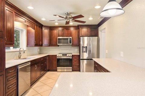 House in Longwood, Florida 4 bedrooms, 212.65 sq.m. № 1873982 - photo 5
