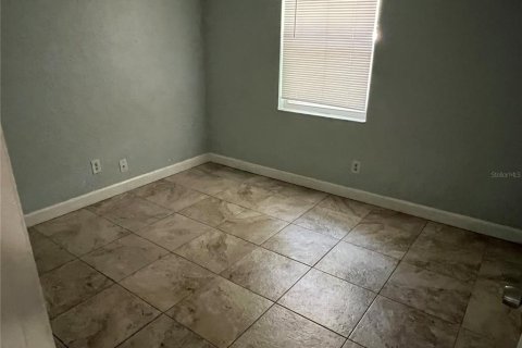 Appartement à louer à Tampa, Floride: 3 chambres, 78.97 m2 № 2095045 - photo 4