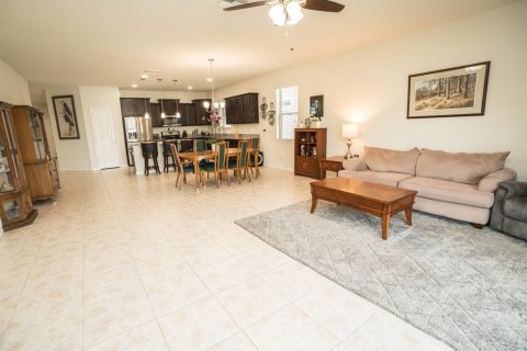 House in Riverview, Florida 3 bedrooms, 201.04 sq.m. № 1779007 - photo 22