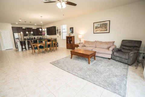 House in Riverview, Florida 3 bedrooms, 201.04 sq.m. № 1779007 - photo 21