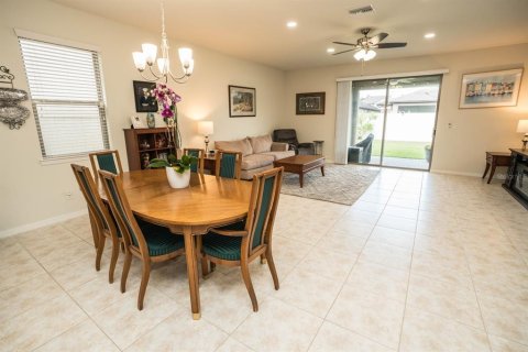 House in Riverview, Florida 3 bedrooms, 201.04 sq.m. № 1779007 - photo 20