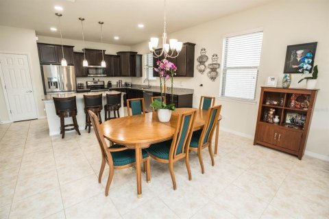 House in Riverview, Florida 3 bedrooms, 201.04 sq.m. № 1779007 - photo 17