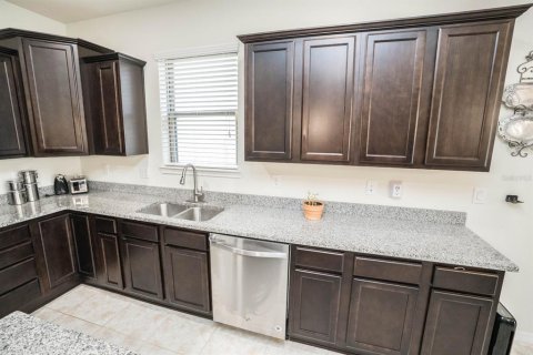 House in Riverview, Florida 3 bedrooms, 201.04 sq.m. № 1779007 - photo 12