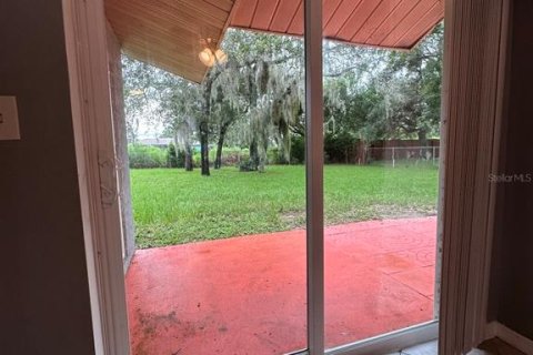 Villa ou maison à louer à Spring Hill, Floride: 3 chambres, 114.27 m2 № 1908594 - photo 25