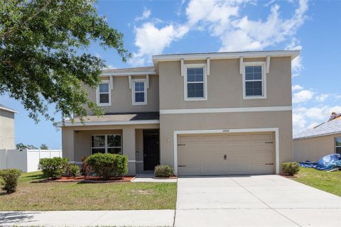House in Riverview, Florida 4 bedrooms, 232.72 sq.m. № 1612521 - photo 1