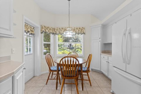 House in Crystal River, Florida 2 bedrooms, 182.09 sq.m. № 1740713 - photo 7