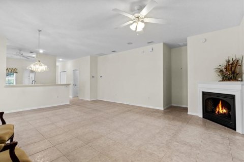 House in Crystal River, Florida 2 bedrooms, 182.09 sq.m. № 1740713 - photo 4