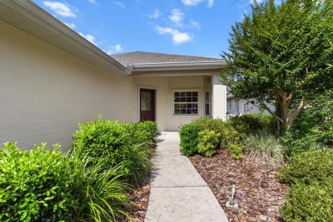 House in Crystal River, Florida 2 bedrooms, 182.09 sq.m. № 1740713 - photo 27