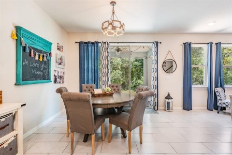 House in Tampa, Florida 5 bedrooms, 256.04 sq.m. № 1750593 - photo 29