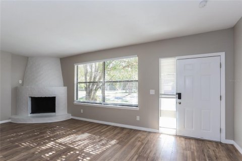 Casa en alquiler en Clearwater, Florida, 4 dormitorios, 150.32 m2 № 1913622 - foto 2