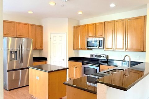 Купить таунхаус в Юпитер, Флорида 3 спальни, 163.51м2, № 1997189 - фото 11